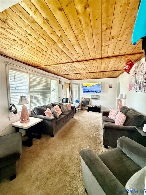 Tiny photo for 538 Beech Street, Petersburg, VA 23803 (MLS # 2606503)