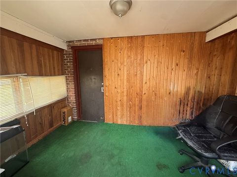 Tiny photo for 538 Beech Street, Petersburg, VA 23803 (MLS # 2606503)