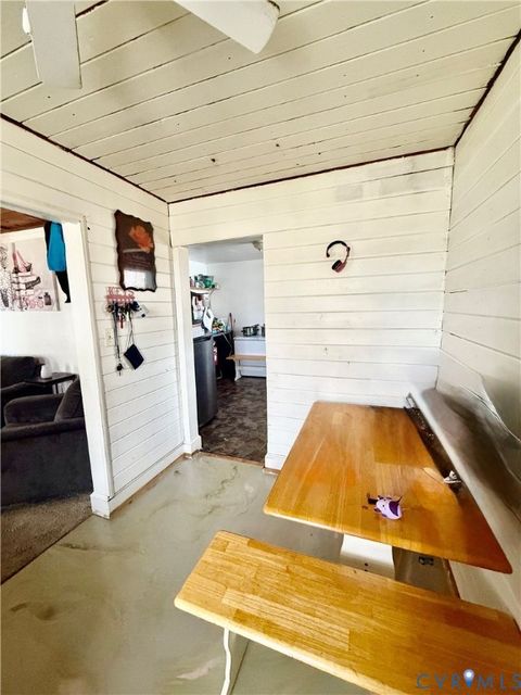 Tiny photo for 538 Beech Street, Petersburg, VA 23803 (MLS # 2606503)