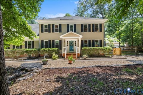 Photo of 6519 Masada Drive, Chesterfield, VA 23838 (MLS # 2614956)