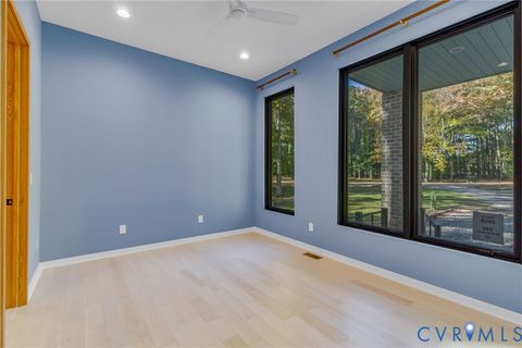 Tiny photo for 212A Gordon Drive Dr, Weems, VA 22576 (MLS # 2608259)