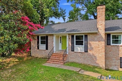 Tiny photo for 9304 Venetian Way, Henrico, VA 23229 (MLS # 2619463)