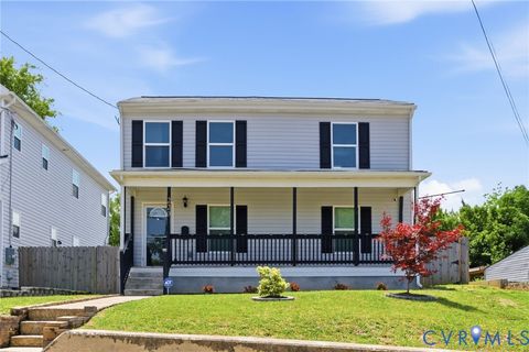 Photo of 220 Mercury Street, Petersburg, VA 23803 (MLS # 2612661)