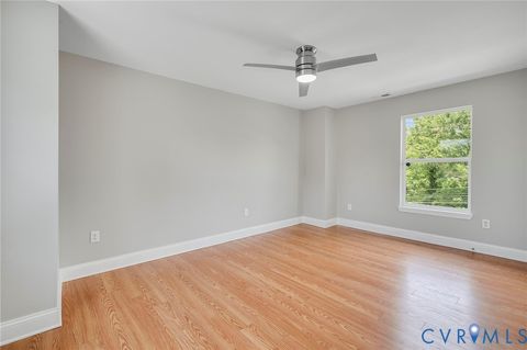 Tiny photo for 220 Mercury Street, Petersburg, VA 23803 (MLS # 2612661)