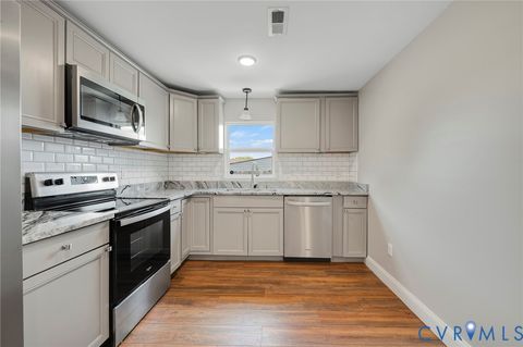 Tiny photo for 220 Mercury Street, Petersburg, VA 23803 (MLS # 2612661)