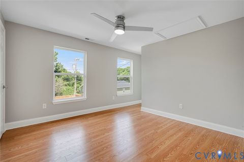 Tiny photo for 220 Mercury Street, Petersburg, VA 23803 (MLS # 2612661)