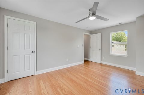 Tiny photo for 220 Mercury Street, Petersburg, VA 23803 (MLS # 2612661)