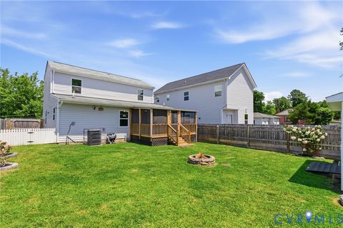 Tiny photo for 220 Mercury Street, Petersburg, VA 23803 (MLS # 2612661)
