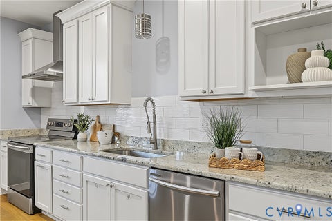 Tiny photo for 1109 N 27th Street, Richmond, VA 23223 (MLS # 2627438)