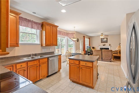 Tiny photo for 11413 Tudor Rose Court, Glen Allen, VA 23059 (MLS # 2618733)