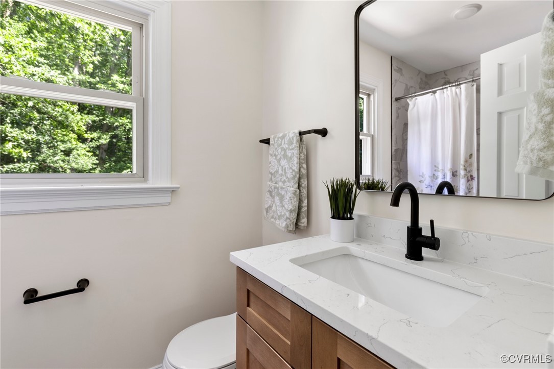 Powhatan, Virginia 23139, United States, 4 Bedrooms Bedrooms, ,3 BathroomsBathrooms,Residential,Pending,167871