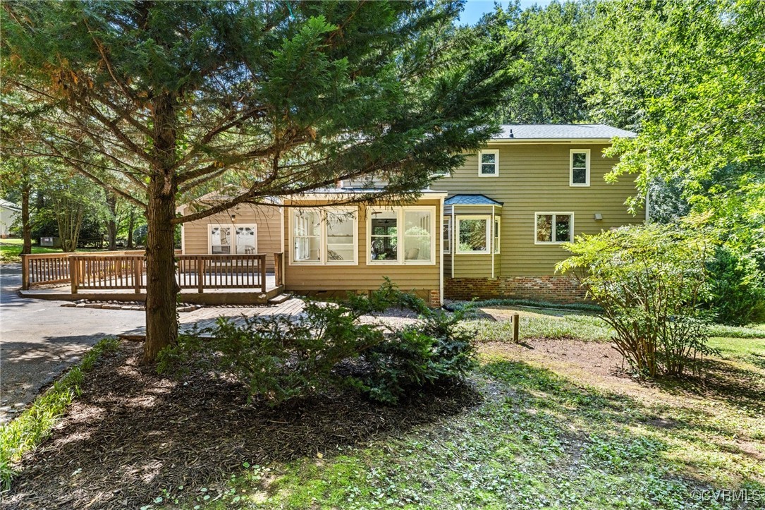 Powhatan, Virginia 23139, United States, 4 Bedrooms Bedrooms, ,3 BathroomsBathrooms,Residential,Pending,167871