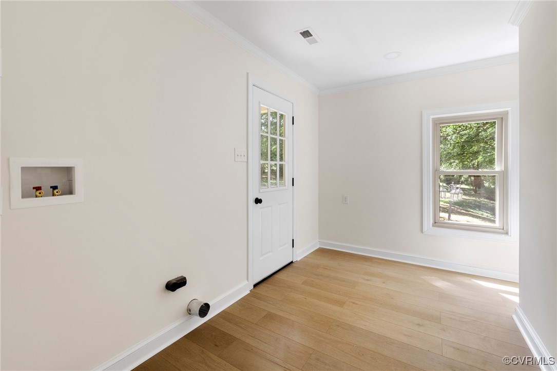 Powhatan, Virginia 23139, United States, 4 Bedrooms Bedrooms, ,3 BathroomsBathrooms,Residential,Pending,167871