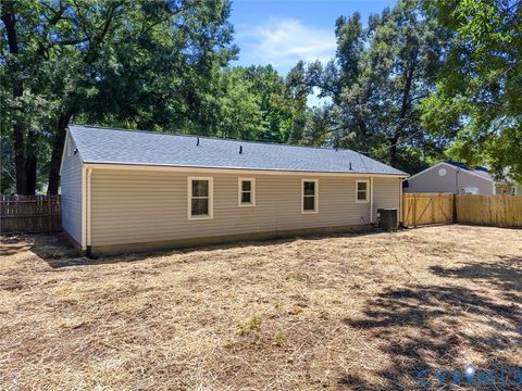 Tiny photo for 21304 Hampton Avenue, Petersburg, VA 23803 (MLS # 2615119)