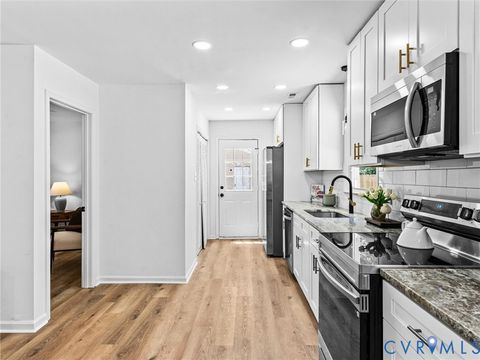 Tiny photo for 21304 Hampton Avenue, Petersburg, VA 23803 (MLS # 2615119)