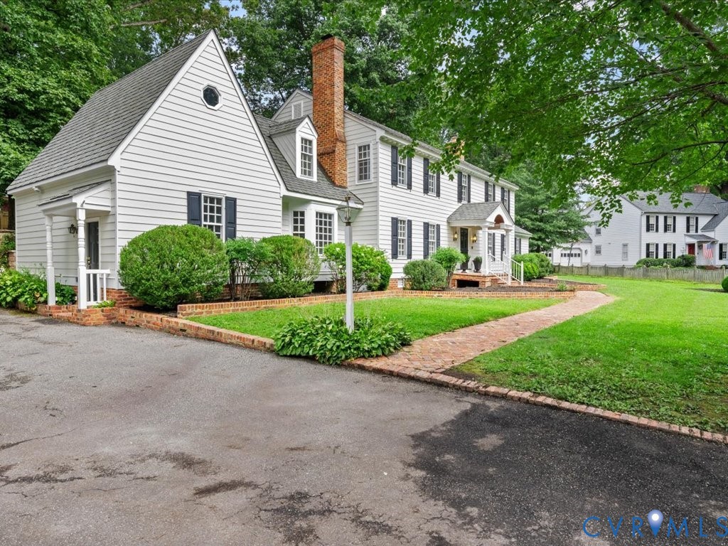 8114 Kingston Road
