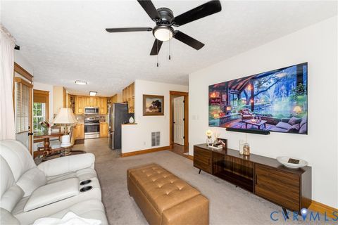 Tiny photo for 18 Seminole Trail, Palmyra, VA 22963 (MLS # 2612319)