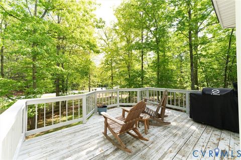 Tiny photo for 18 Seminole Trail, Palmyra, VA 22963 (MLS # 2612319)