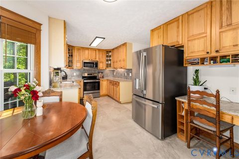 Tiny photo for 18 Seminole Trail, Palmyra, VA 22963 (MLS # 2612319)