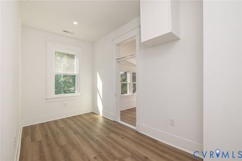 Tiny photo for 510 Byrne Street, Petersburg, VA 23803 (MLS # 2530527)