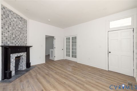 Tiny photo for 510 Byrne Street, Petersburg, VA 23803 (MLS # 2530527)