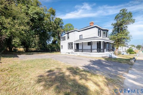Tiny photo for 510 Byrne Street, Petersburg, VA 23803 (MLS # 2530527)