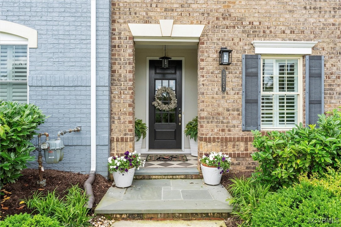 3227 Conningham Lane