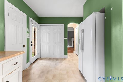 Tiny photo for 101 State Street, Emporia, VA 23847 (MLS # 2616250)