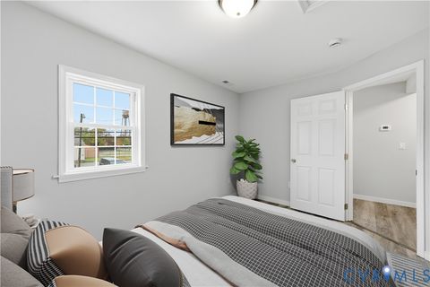 Tiny photo for 109 N Dunlop Street, Petersburg, VA 23803 (MLS # 2530198)