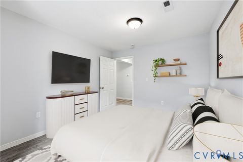 Tiny photo for 109 N Dunlop Street, Petersburg, VA 23803 (MLS # 2530198)