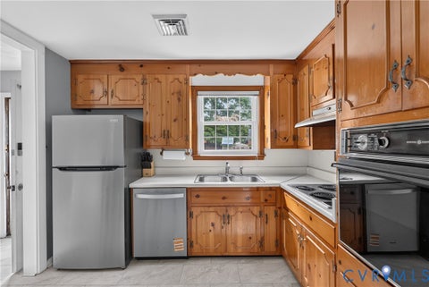 Tiny photo for 11041 W Huguenot Road, Richmond, VA 23235 (MLS # 2619792)
