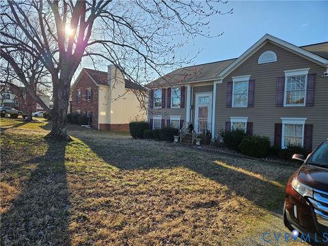 Photo of 4116 Farm Creek Terrace, Henrico, VA 23223 (MLS # 2610054)