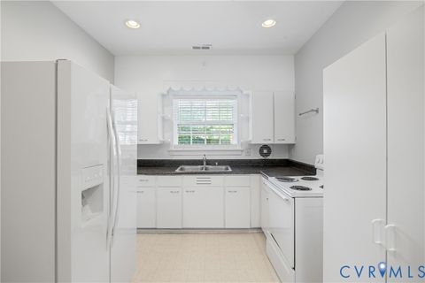 Tiny photo for 2506 Kenmore Road, Henrico, VA 23228 (MLS # 2614920)