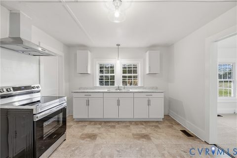 Tiny photo for 239 Brunswick Road, Emporia, VA 23847 (MLS # 2606100)