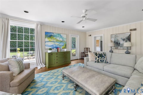 Tiny photo for 5106 Harlan Circle, Richmond, VA 23226 (MLS # 2622614)