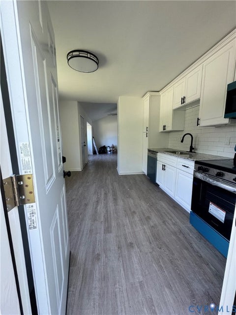 Tiny photo for 529 Longfellow Avenue, Virginia Beach, VA 23462 (MLS # 2625429)