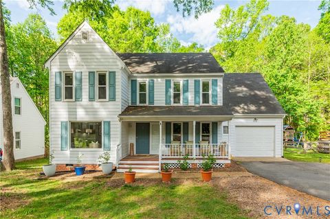 Photo of 6106 Duck Cove Road, Midlothian, VA 23112 (MLS # 2609574)