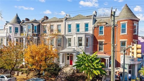 Tiny photo for 308 N Lombardy Street, Richmond, VA 23220 (MLS # 2530604)