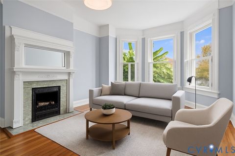 Tiny photo for 308 N Lombardy Street, Richmond, VA 23220 (MLS # 2530604)