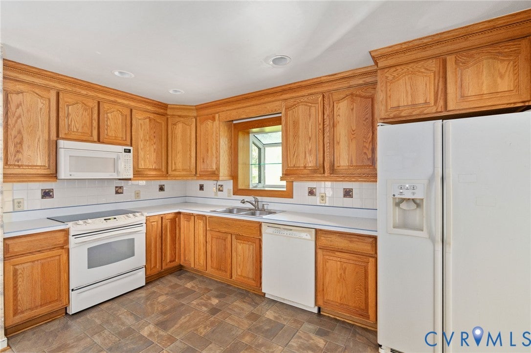 7732 Surreywood Drive