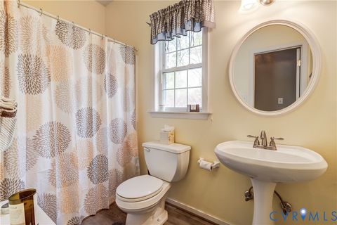 Tiny photo for 5114 Keitts Corner Road, Mechanicsville, VA 23111 (MLS # 2608204)