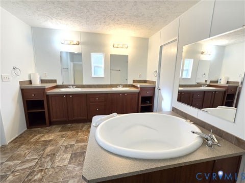 Tiny photo for 19 Sheppards Drive, Farmville, VA 23901 (MLS # 2628568)