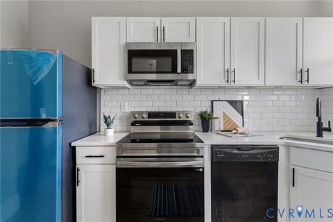 Tiny photo for 615 N 37th Street, Richmond, VA 23223 (MLS # 2607820)