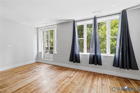 Tiny photo for 2905 W Grace Street, Richmond, VA 23221 (MLS # 2625838)