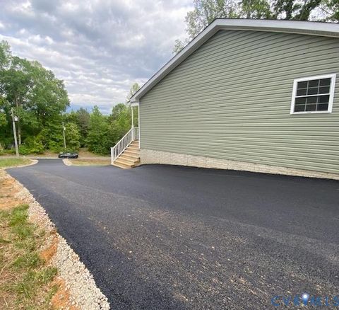 Tiny photo for 26274 Austrian Drive, Ruther Glen, VA 22546 (MLS # 2613219)