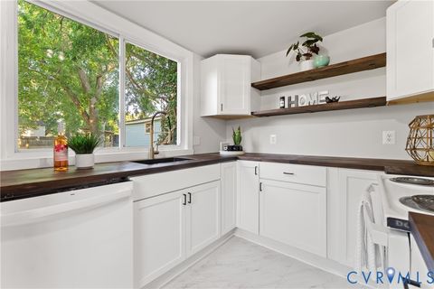 Tiny photo for 26 Marshall Avenue, Colonial Beach, VA 22443 (MLS # 2612101)