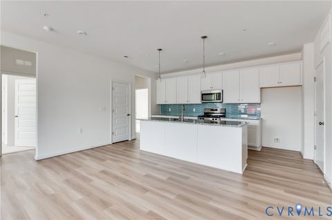 Tiny photo for 5304 Twisting Vine Lane #102, Glen Allen, VA 23059 (MLS # 2602922)