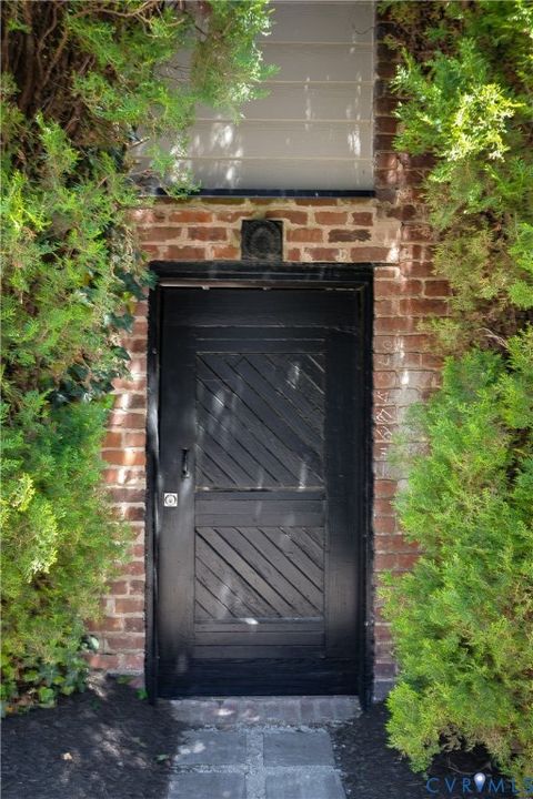 Tiny photo for 1 N Harvie Street #A, Richmond, VA 23220 (MLS # 2608586)