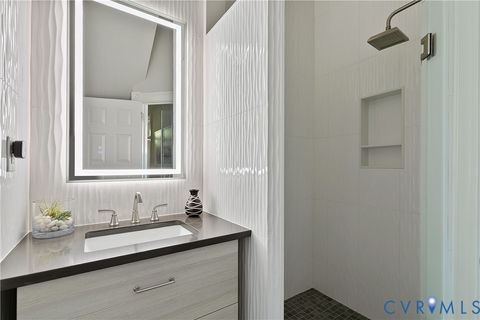 Tiny photo for 1 N Harvie Street #A, Richmond, VA 23220 (MLS # 2608586)