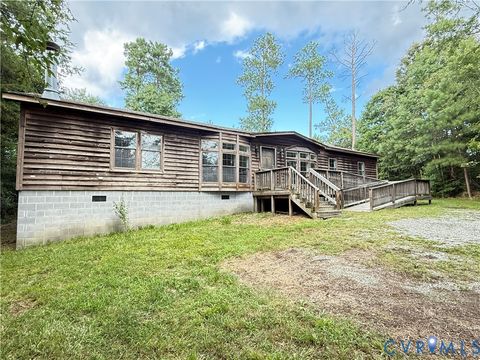 25150 Selma Road Jetersville VA 23083